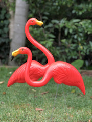 Set 2 Plastic Garden Flamingoes (Pair)